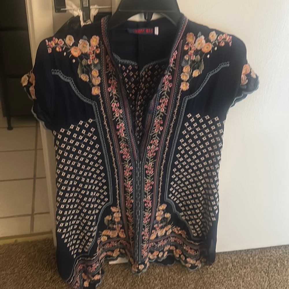 Johnny Was Pari Long Embroidered S/S navy tunic size XS